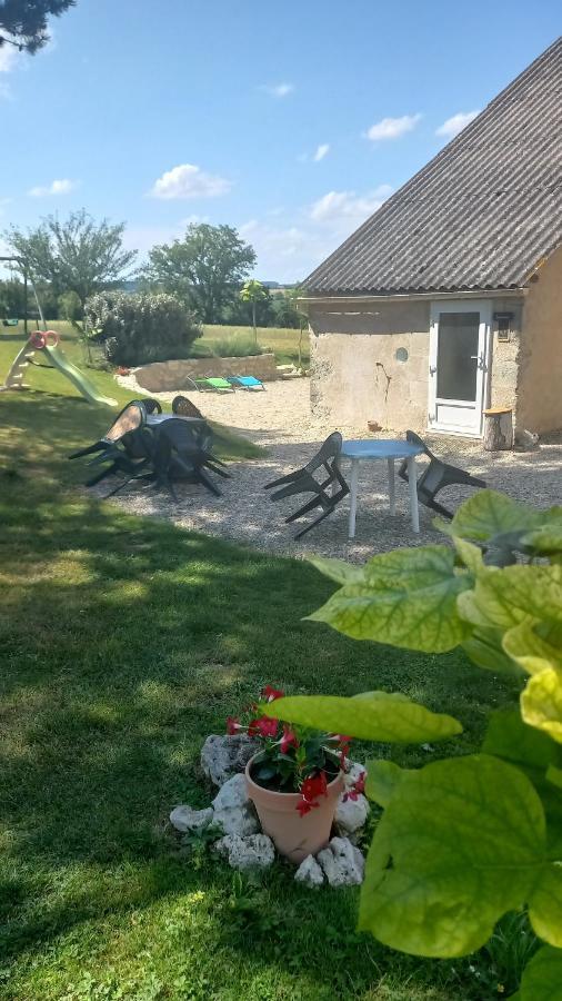 Appartement Le calme à la campagne à Besson Extérieur photo