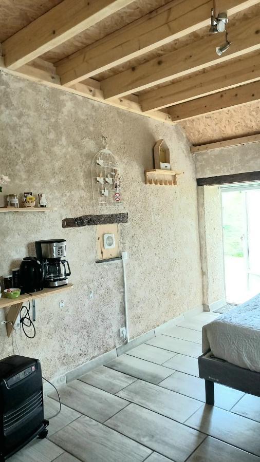 Appartement Le calme à la campagne à Besson Extérieur photo