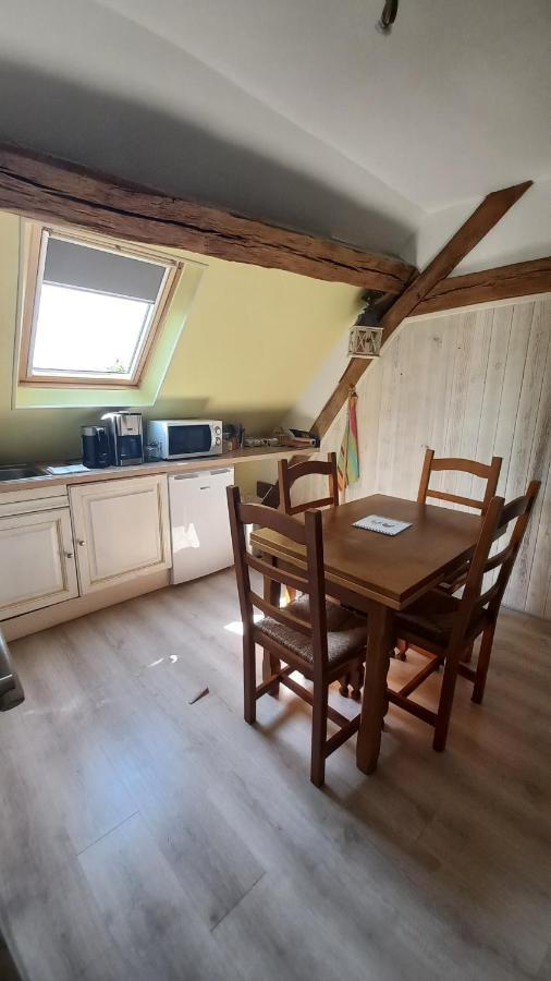 Appartement Le calme à la campagne à Besson Extérieur photo