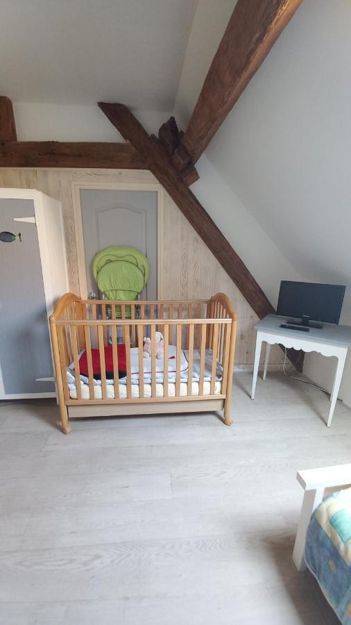 Appartement Le calme à la campagne à Besson Extérieur photo